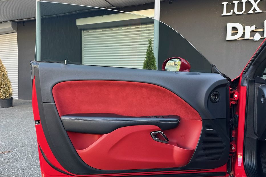 Продам Dodge Challenger SRT Hellcat 2016 года в Киеве