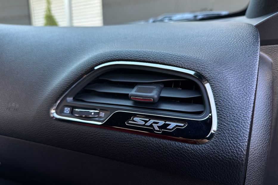 Продам Dodge Challenger SRT Hellcat 2016 года в Киеве