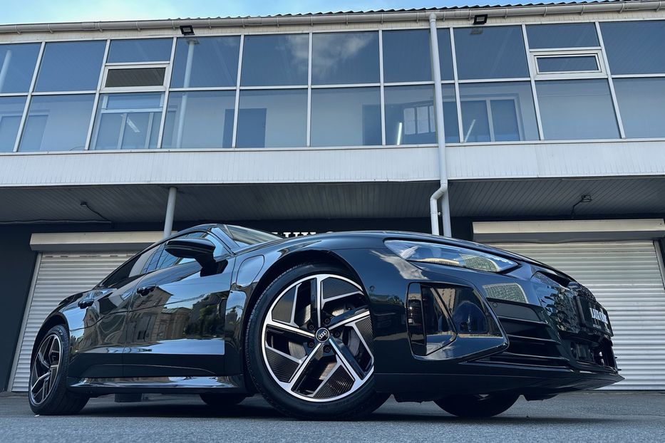 Продам Audi E-Tron GT 2022 года в Киеве