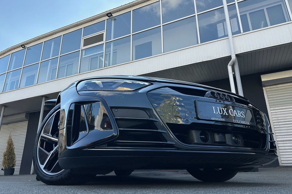 Продам Audi E-Tron GT 2022 года в Киеве