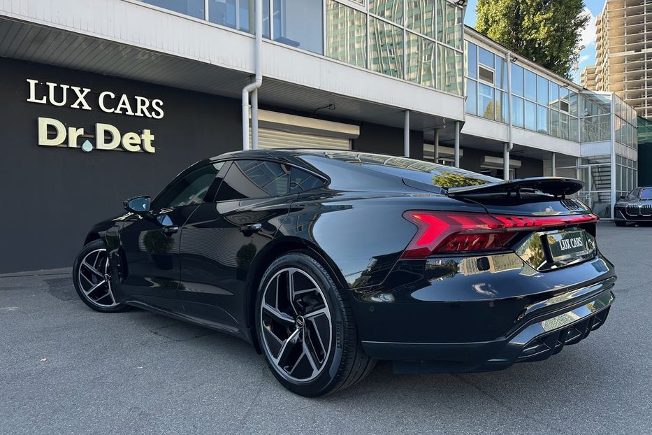 Продам Audi E-Tron GT 2022 года в Киеве