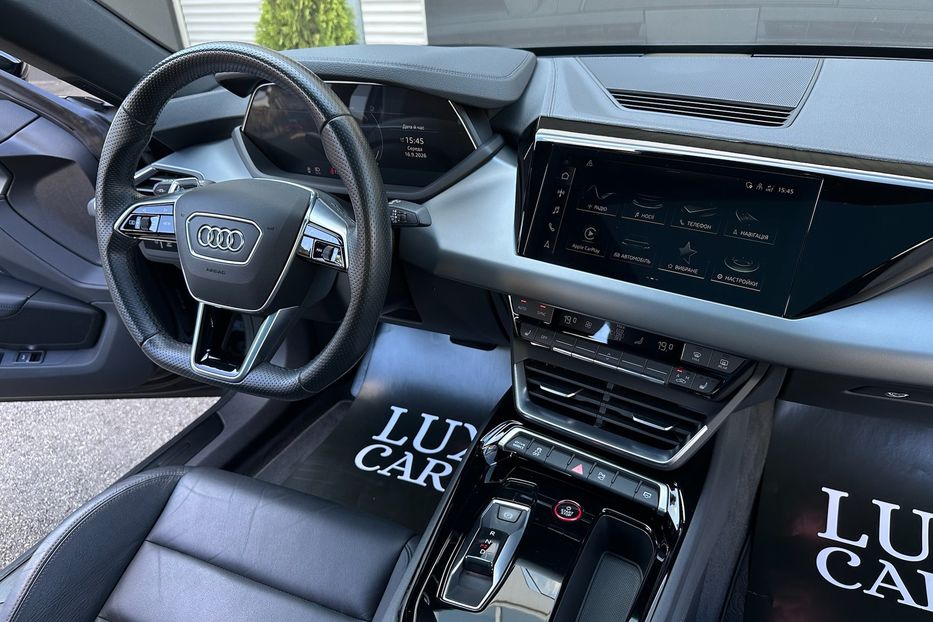 Продам Audi E-Tron GT 2022 года в Киеве