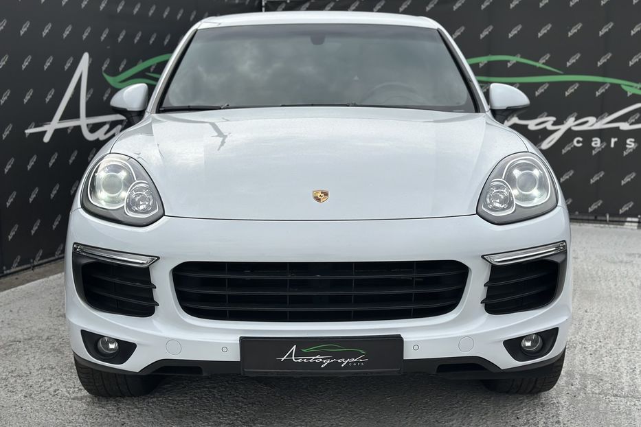 Продам Porsche Cayenne 2016 года в Киеве