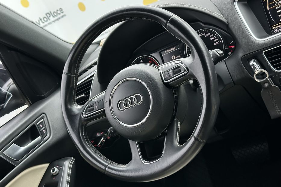 Продам Audi Q5 2014 года в Луцке