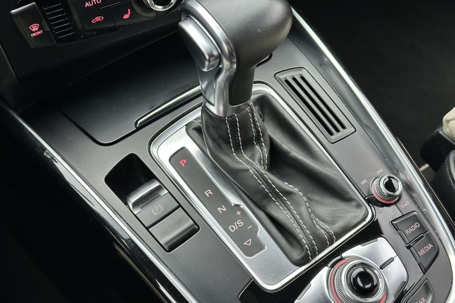 Продам Audi Q5 2014 года в Луцке