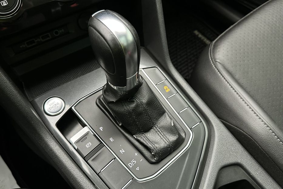 Продам Volkswagen Tiguan 7 місць 2018 года в Луцке