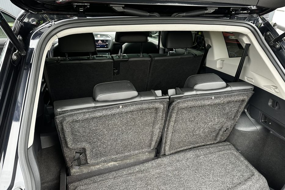Продам Volkswagen Tiguan 7 місць 2018 года в Луцке