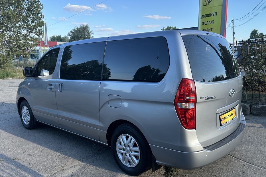 Продам Hyundai H1 пасс. Starex 2017 года в Николаеве