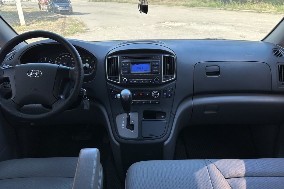 Продам Hyundai H1 пасс. Starex 2017 года в Николаеве
