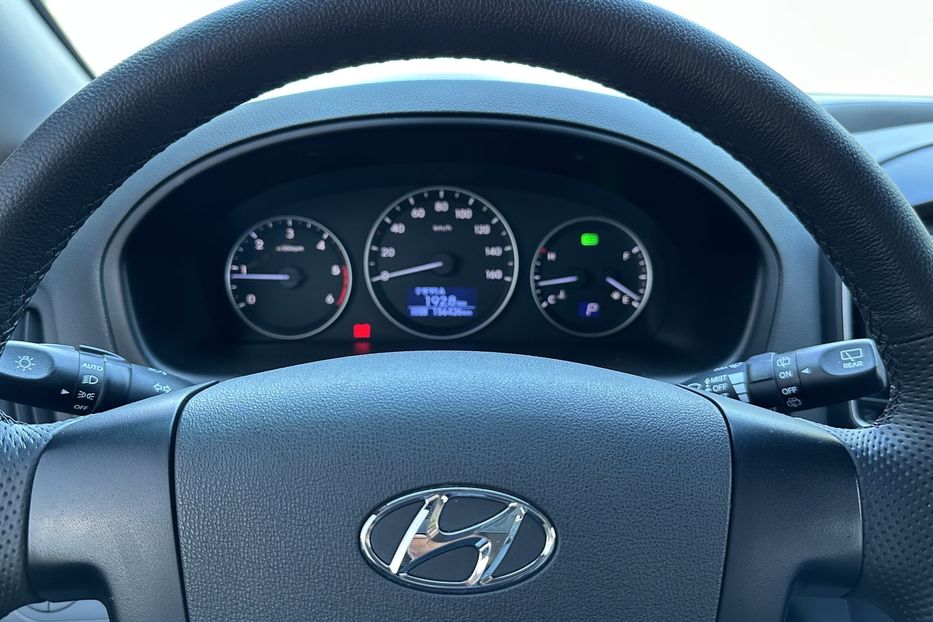 Продам Hyundai H1 пасс. Starex 2017 года в Николаеве