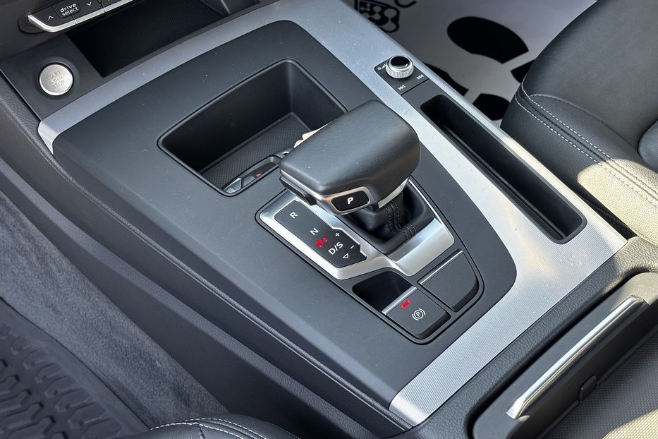 Продам Audi Q5 S-line 2021 года в Львове