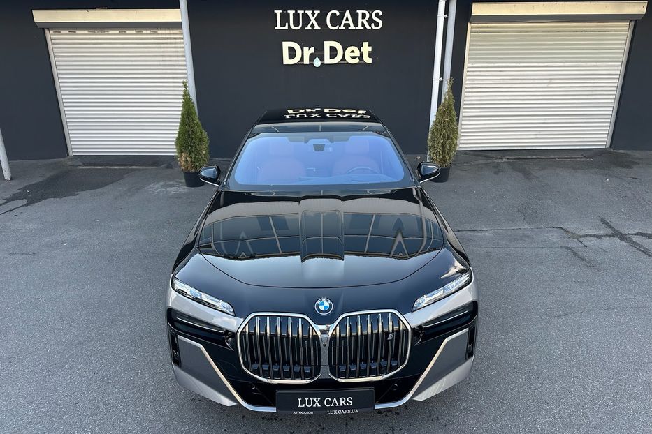 Продам BMW 760 I7 2024 года в Киеве
