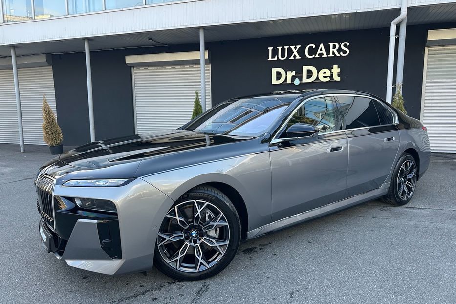 Продам BMW 760 I7 2024 года в Киеве