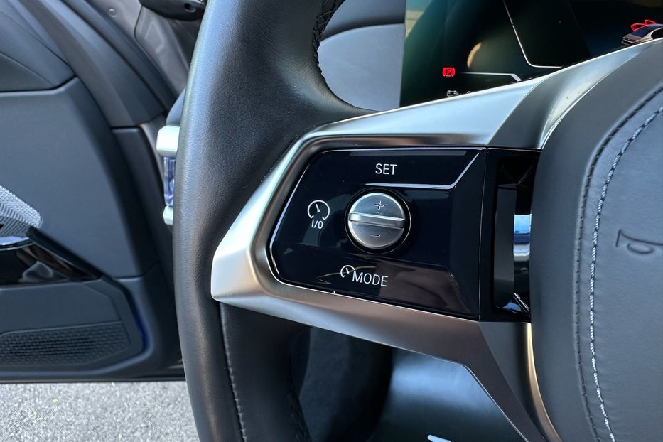 Продам BMW 760 I7 2024 года в Киеве