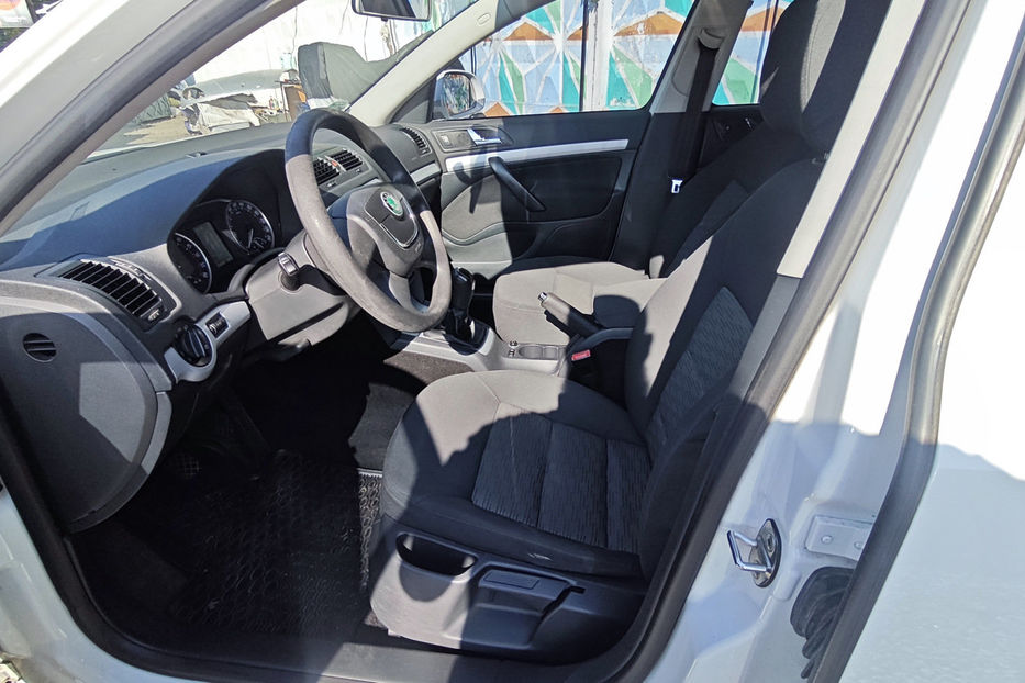 Продам Skoda Octavia A5 1.6D MT (105 к.с.)   2011 года в Киеве