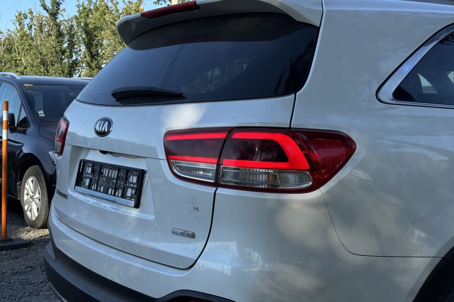 Продам Kia Sorento 7 місць COMIS 2016 года в г. Умань, Черкасская область