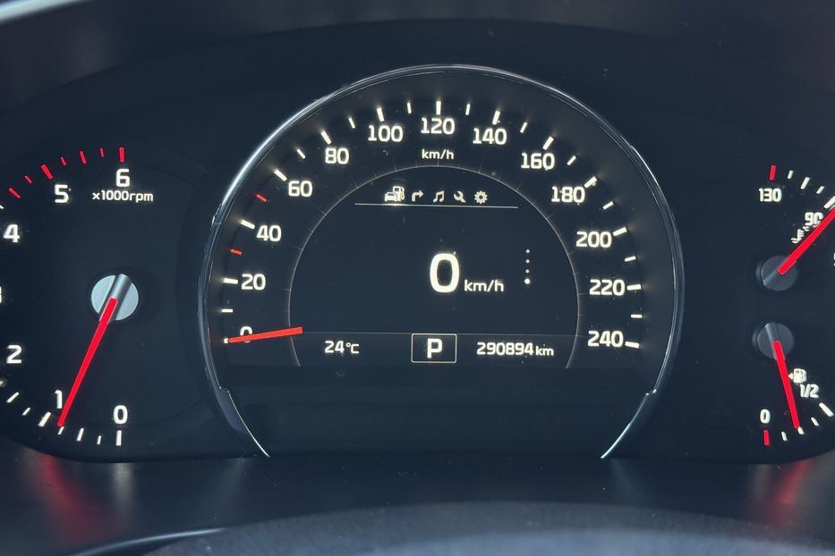 Продам Kia Sorento 7 місць COMIS 2016 года в г. Умань, Черкасская область