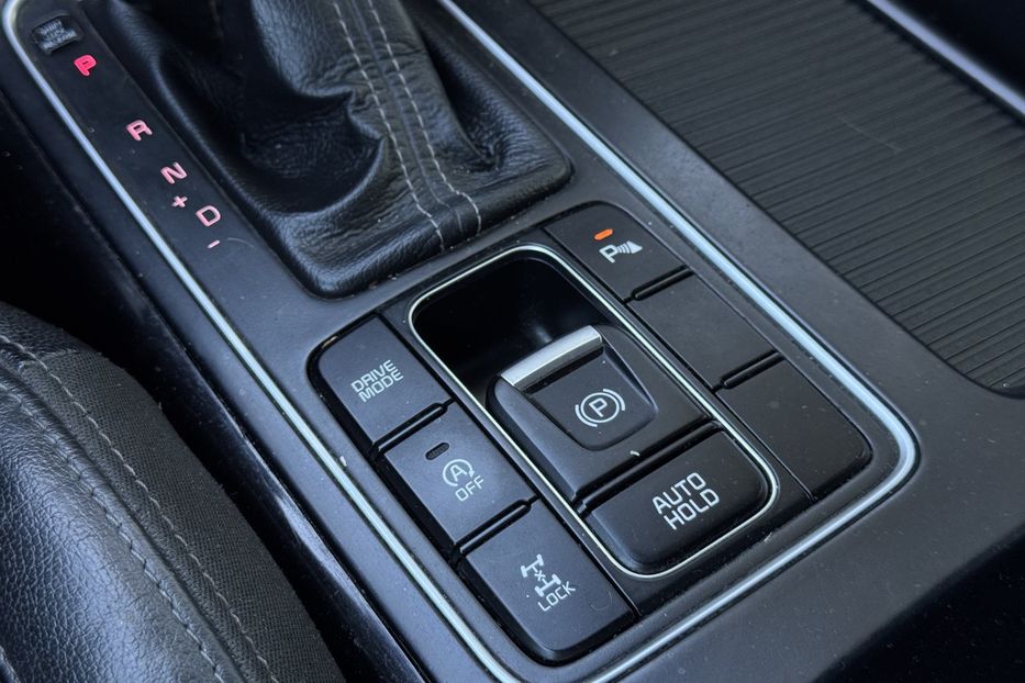 Продам Kia Sorento 7 місць COMIS 2016 года в г. Умань, Черкасская область