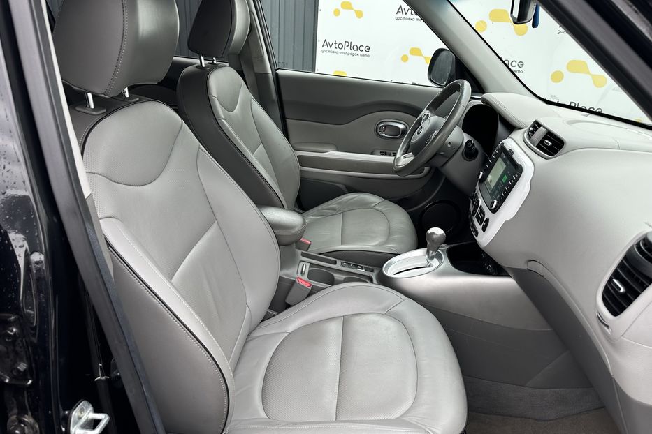 Продам Kia Soul 27 квт 2016 года в Луцке