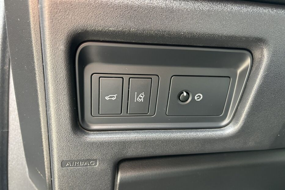 Продам Land Rover Discovery Sport 2018 року у Житомирі