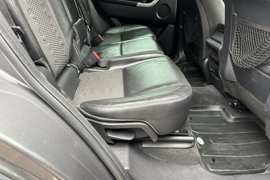Продам Land Rover Discovery Sport 2018 року у Житомирі