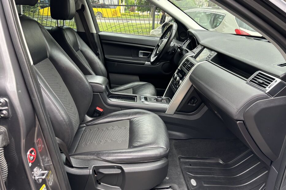 Продам Land Rover Discovery Sport 2018 року у Житомирі