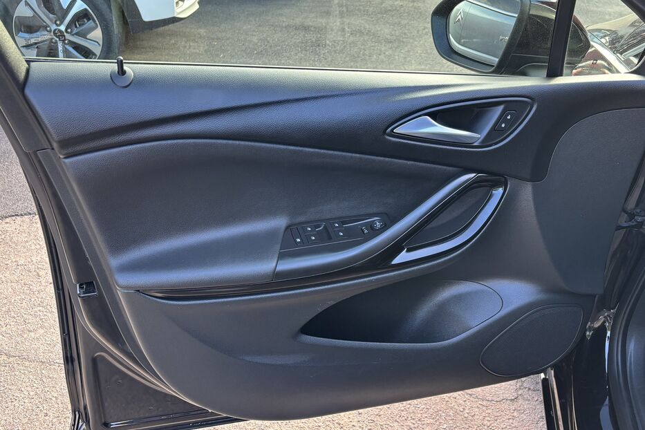Продам Opel Astra K 2021 AUTOMAT 2020 року у Житомирі