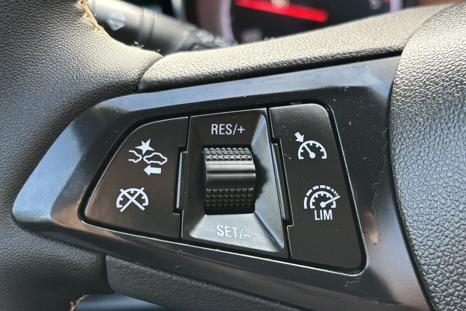 Продам Opel Astra K 2021 AUTOMAT 2020 року у Житомирі