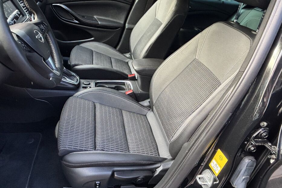 Продам Opel Astra K 2021 AUTOMAT 2020 року у Житомирі