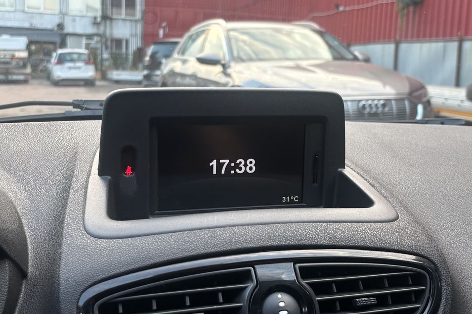 Продам Renault Clio Panorama 2011 года в Житомире
