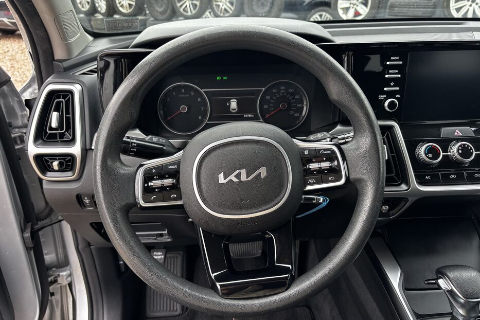 Продам Kia Sorento 4036 2022 року у Львові