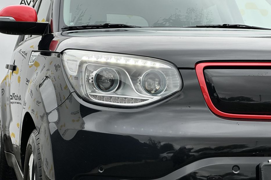Продам Kia Soul 27 квт 2015 года в Луцке