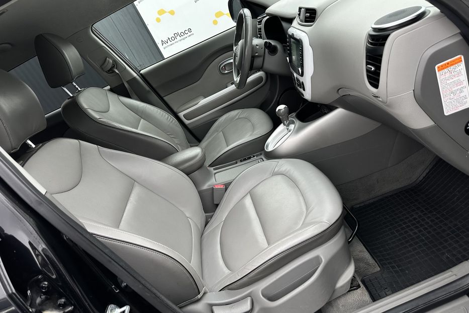 Продам Kia Soul 27 квт 2015 года в Луцке