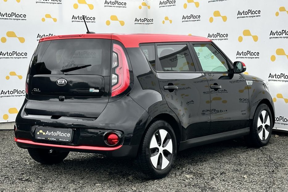 Продам Kia Soul 27 квт 2015 года в Луцке