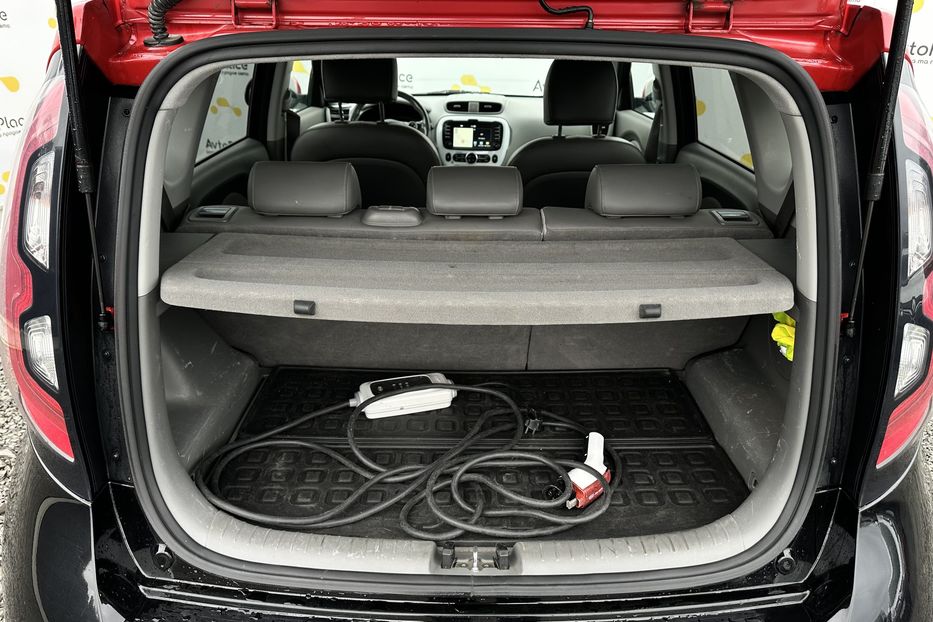 Продам Kia Soul 27 квт 2015 года в Луцке