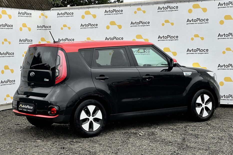 Продам Kia Soul 27 квт 2015 года в Луцке