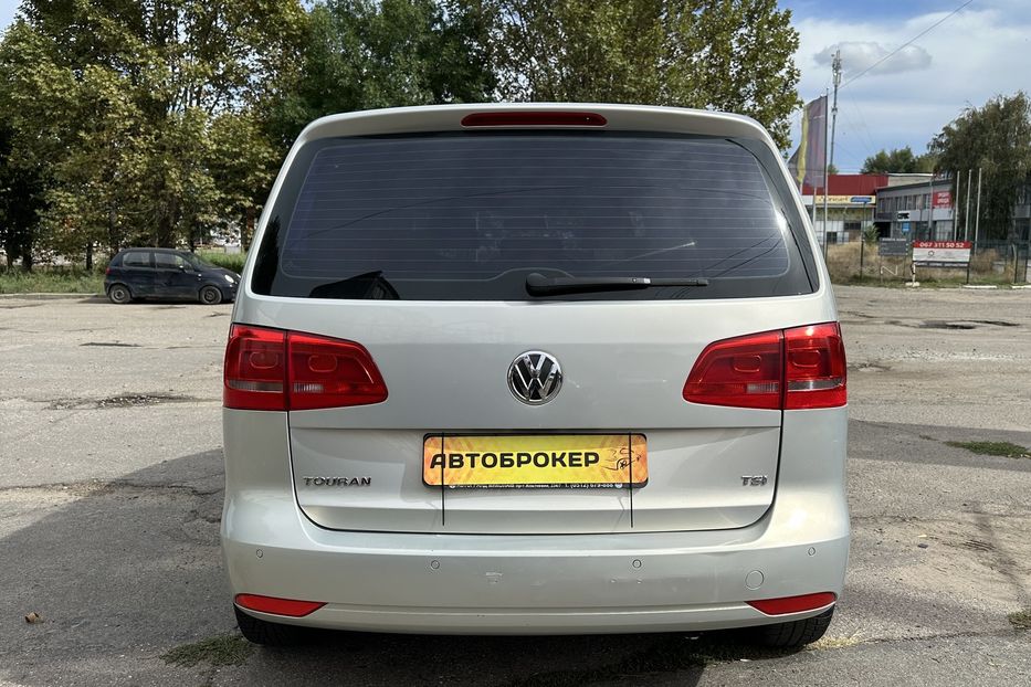 Продам Volkswagen Touran Офіційний 2011 года в Николаеве