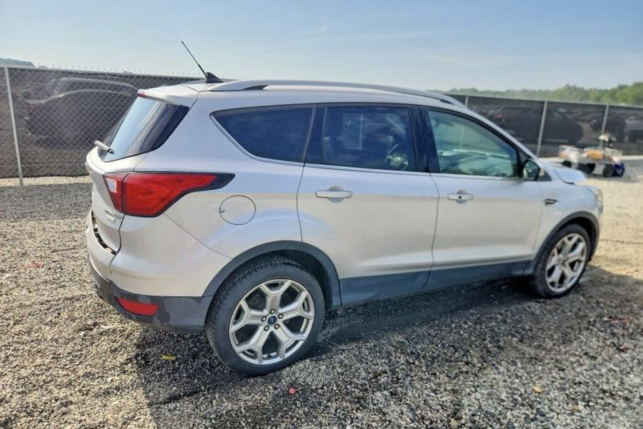 Продам Ford Escape TITANIUM 2019 года в Житомире