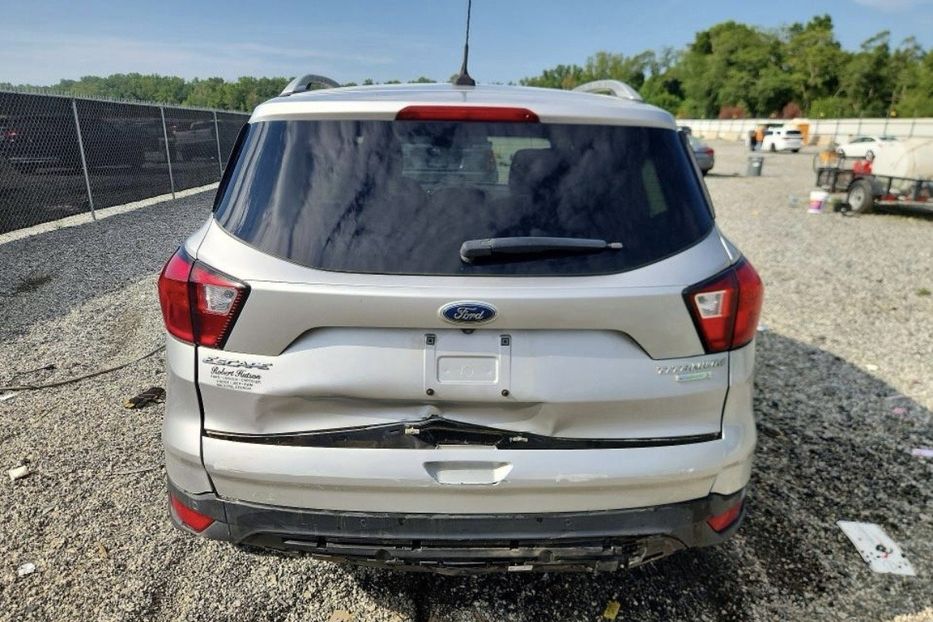 Продам Ford Escape TITANIUM 2019 года в Житомире