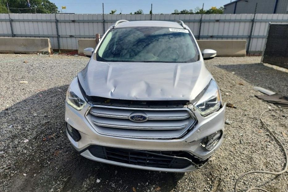 Продам Ford Escape TITANIUM 2019 года в Житомире
