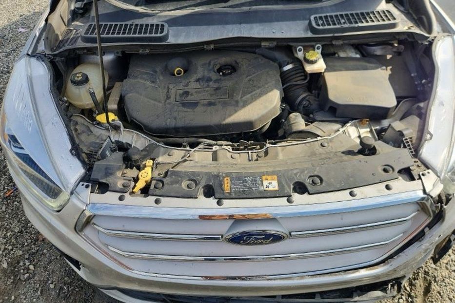 Продам Ford Escape TITANIUM 2019 года в Житомире
