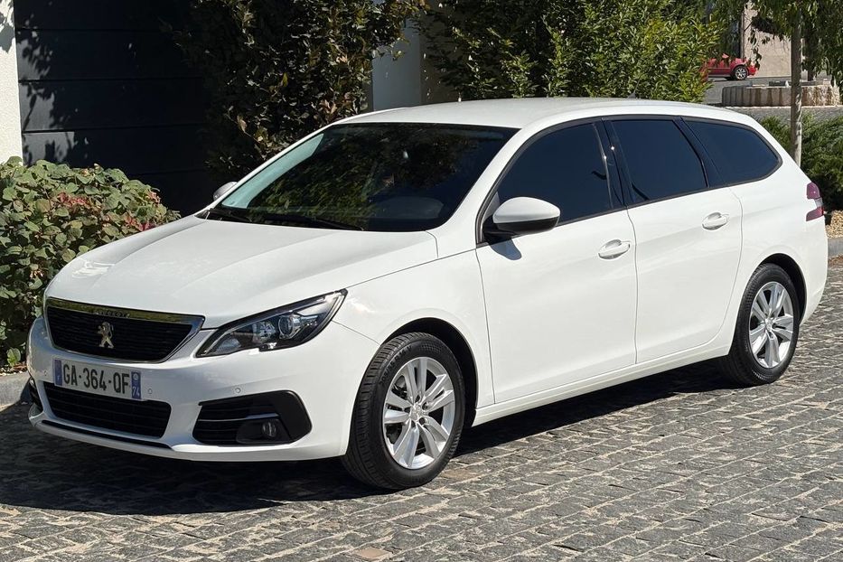 Продам Peugeot 308 НЕ МАЛЬОВАНИЙ 101%  2021 года в Львове