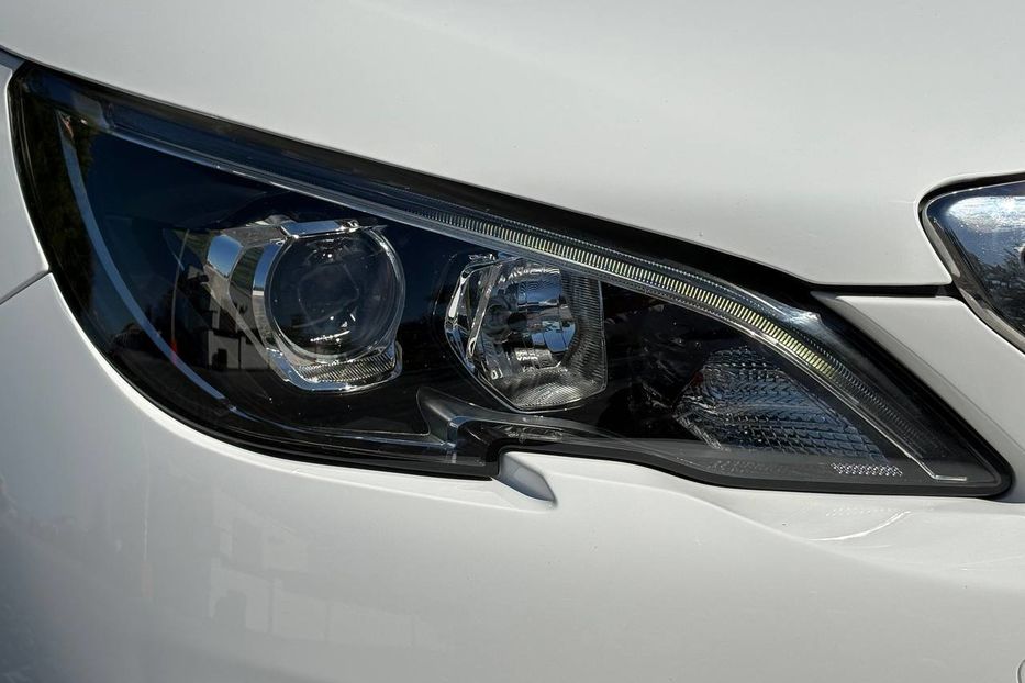 Продам Peugeot 308 НЕ МАЛЬОВАНИЙ 101%  2021 года в Львове
