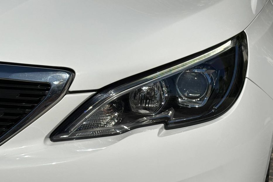 Продам Peugeot 308 НЕ МАЛЬОВАНИЙ 101%  2021 года в Львове