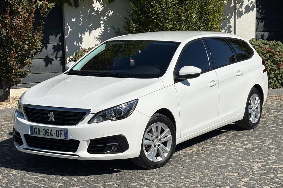 Продам Peugeot 308 НЕ МАЛЬОВАНИЙ 101%  2021 года в Львове