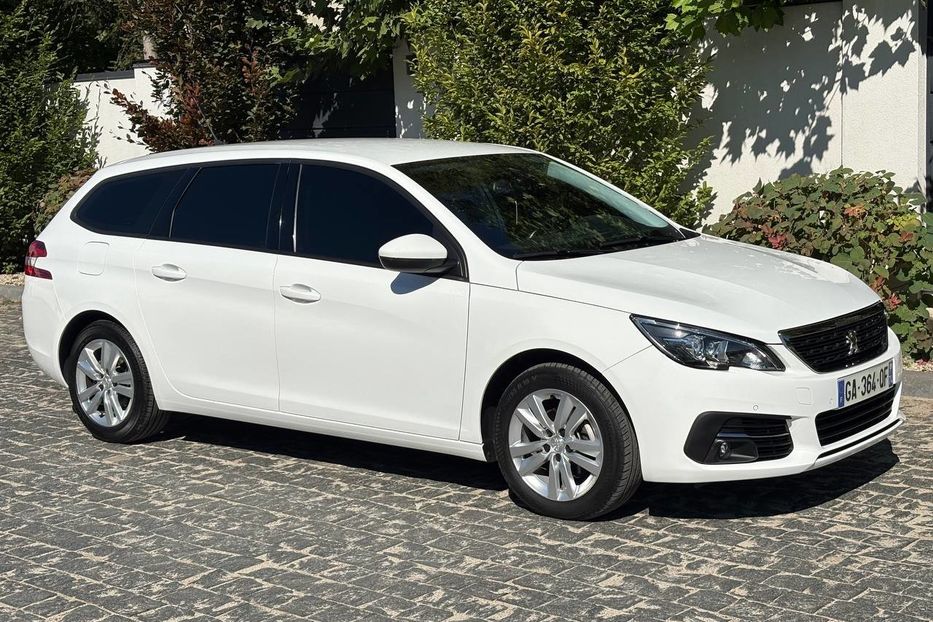 Продам Peugeot 308 НЕ МАЛЬОВАНИЙ 101%  2021 года в Львове