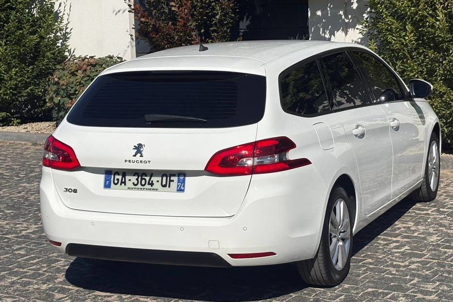 Продам Peugeot 308 НЕ МАЛЬОВАНИЙ 101%  2021 года в Львове