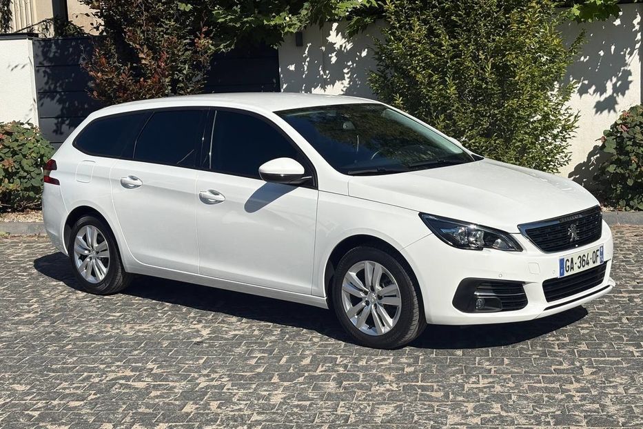 Продам Peugeot 308 НЕ МАЛЬОВАНИЙ 101%  2021 года в Львове