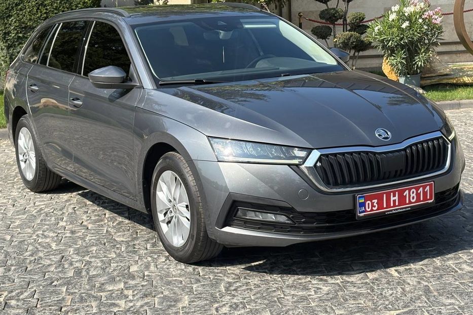 Продам Skoda Octavia A8 LED NAV НЕ МАЛЬОВАНА 101%   2022 года в Львове