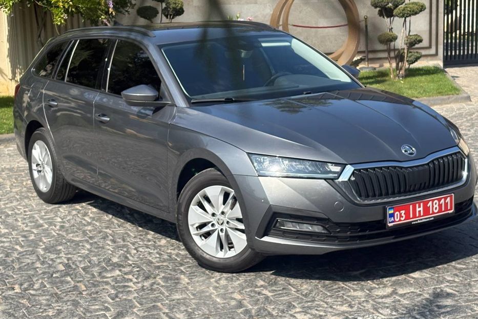 Продам Skoda Octavia A8 LED NAV НЕ МАЛЬОВАНА 101%   2022 года в Львове